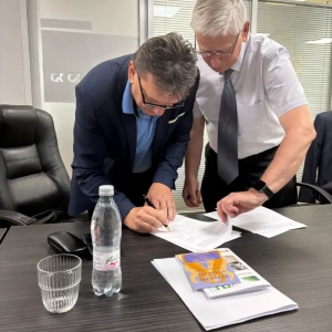 058c4acb-5553-4a81-95ff-181b9122558c